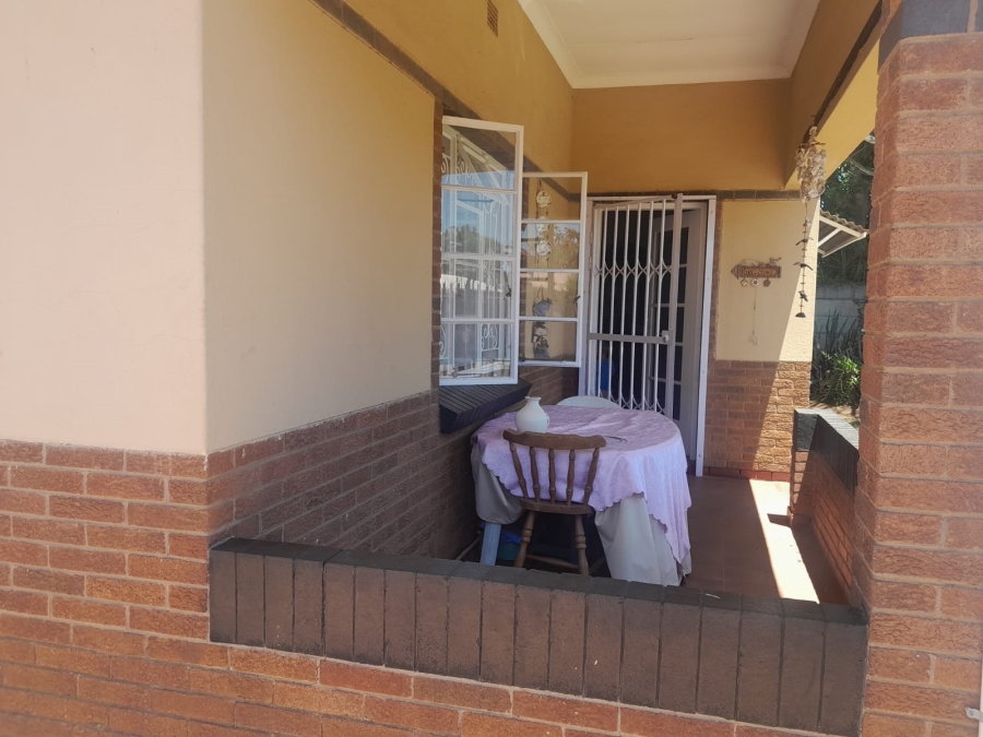 3 Bedroom Property for Sale in Rustenburg Central North West